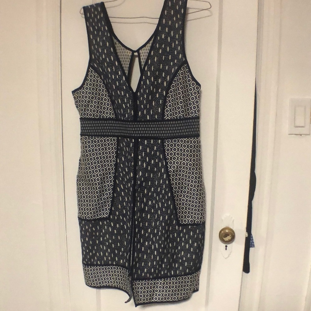 H&M Navy& White multipattern dress 10
